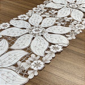 CAMINHO NUDE E BRANCO DE GRIPIR 2,20CM