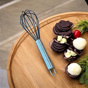 BATEDOR DE OVOS FUET INOX E SILICONE PRETO
