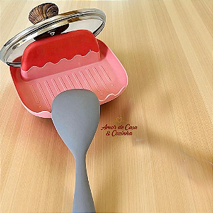 DESCANSO DE TALHER E UTENSÍLIO PRÁTICA VERDE OU ROSA