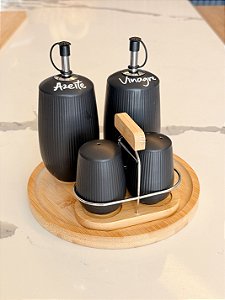 KIT 5 PEÇAS GALHETEIROS SALEIRO PIMENTEIRO E BANDEJA PRETO GRANFINE