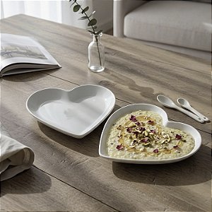 KIT 2 TRAVESSAS DE CERÂMICA CORAÇÃO BRANCO 22 CM