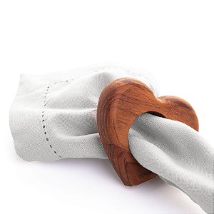 CONJUNTO  4 ANÉIS PARA GUARDANAPOS MADEIRA CORAÇÃO