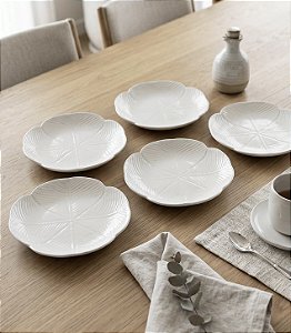 KIT 5 PRATOS DE CERÂMICA BANANA LEAF FLOR BRANCO 20CM