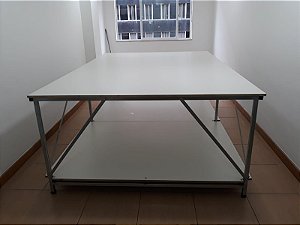 Estrutura para Mesa de Corte, Costura e Enfesto de Tecidos 400 x 1,80