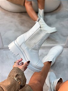 Coturno Feminino Chelsea Gabi Off-white