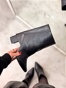 Bota Feminina Capa Samira Preta