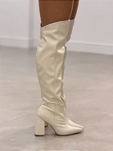 Bota Feminina Aline Off-White Salto bloco Alto