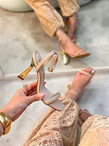 Sandália Feminina Mia Nude