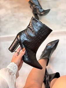 Bota Feminina Vivian Preto croco em Couro legítimo