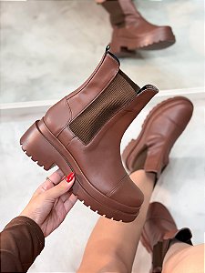 Coturno Feminino Chelsea Gabi Marrom