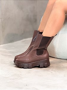 Coturno Feminino Chelsea Laura Marrom