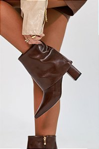 Bota Feminina Capa Samira Marrom