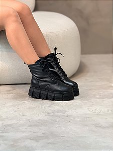 Coturno Feminino Camille Plataforma Preto em Couro legítimo