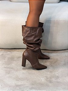 Bota Feminina Siena Slouch Marrom em Couro legítimo
