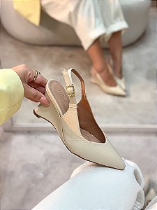 Slingback Feminino Amanda Off-white em Couro Legítimo