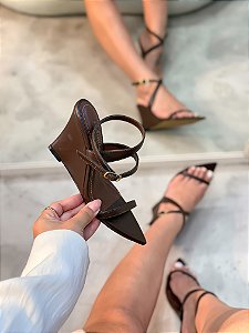 Sandália Anabela Celine Marrom em Couro legítimo