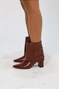 Bota Feminina Capa Samira Conhaque