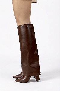 Bota Feminina Samira Capa cano Alto Marrom