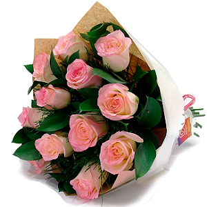 Buquê com 12 Rosas Rosadas