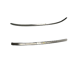Moldura do para-brisa superior VW 1Q0845392A