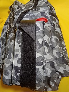 MOCHILA REAL CAMUFLADA CINZA