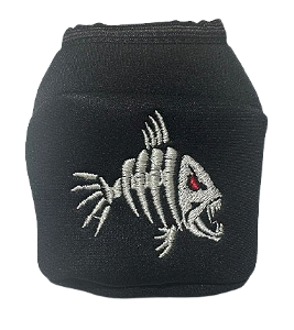 Capa para Carretilha Bordado Peixe Esqueleto Perfil Baixo