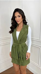 Conjunto veludo Colete e Saia
