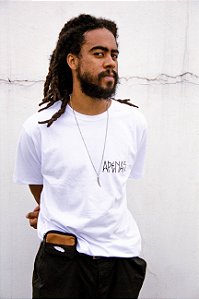 CAMISETA APENAS PIXO