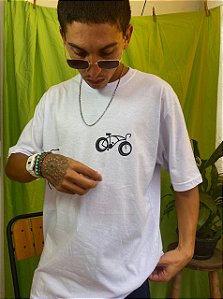 CAMISETA APENAS BIKE