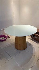 Mesa de Jantar Cone Amadeirada com vidro 80cm de diâmetro