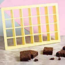 CORTADOR BROWNIE QUADRADO 3,5X3,5CM BLUESTAR