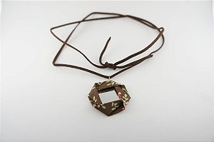 Colar de orinuno (tecido)