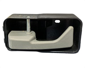 Maçaneta Interna Porta - Lado Motorista LE - Puxador Cinza - Ford Cargo Geração 2 após 2011