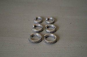 Trio mini argolinhas em zirconias