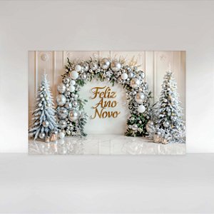 Painel de Festa em Tecido Sublimado Feliz Ano Novo Prata com Ramos e Pinheiros