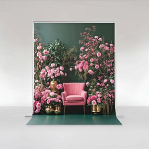 Fundo Fotográfico em Tecido Sublimado Floral Rosa com Poltrona