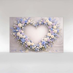 Painel de Festa em Tecido Sublimado Floral em Formato de Coração com Rosas Lilás e Azuis