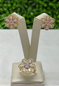Cojunto Anel e Brinco Flor Cravejado Cristal