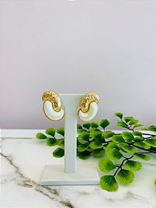 Brinco Dourado e Perola