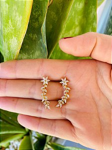 Brinco Ear Cuff Flor Dourado