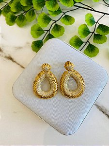 Brinco Cravejado e Liso Dourado