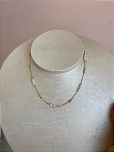 Choker Pérolas e Bolinhas