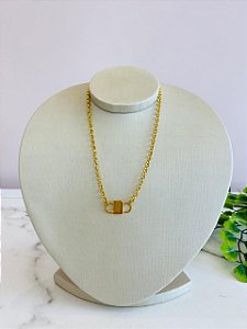 Choker Cartier Pingente Cadeado Dourado