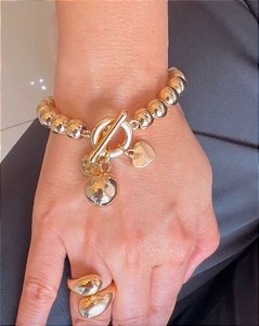 Pulseira Esferas Pingente Coração Dourado