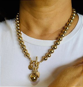 Colar Esferas Pingente Coração Dourado