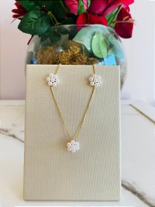 Conjunto Flor Perolas