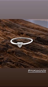 Anel Coração Moissanite - Prata com Rodio