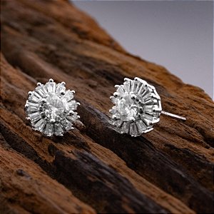 Brinco de Flor Moissanite - Prata com Rodio