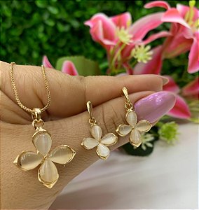 Conjunto Colar e Brinco Flor Madreperola