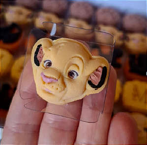 Ejetor Doces Brigadeiros Rei Leão